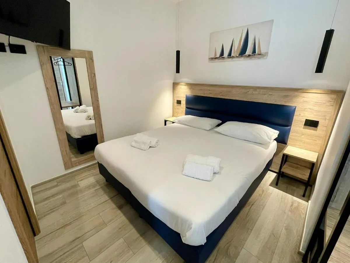 Bari Airport Rooms 0*,