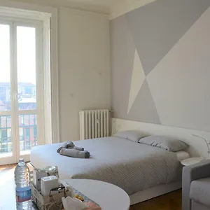 Aria Di Casa - Navigli Darsena Apartamento Milão