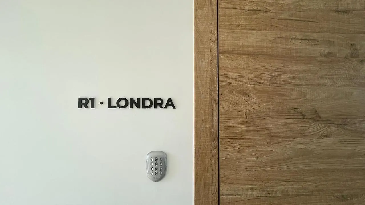 Bed & Breakfast Bari Airport Rooms Italy