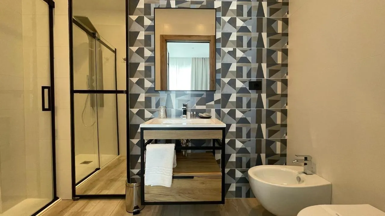 Bari Airport Rooms 0*,