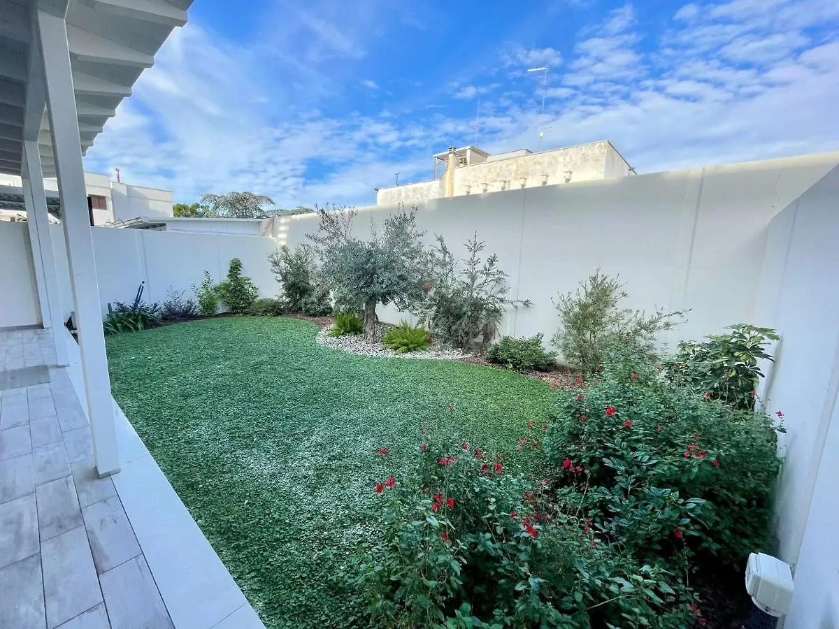 Bed & Breakfast Bari Airport Rooms Italy